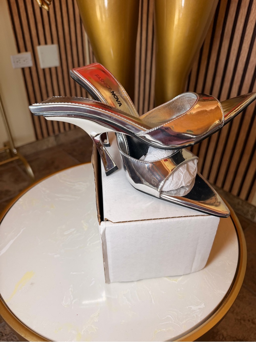 Fashion Nova Gold Pointed-Toe Slip-On Heels - Picture 4 of 5